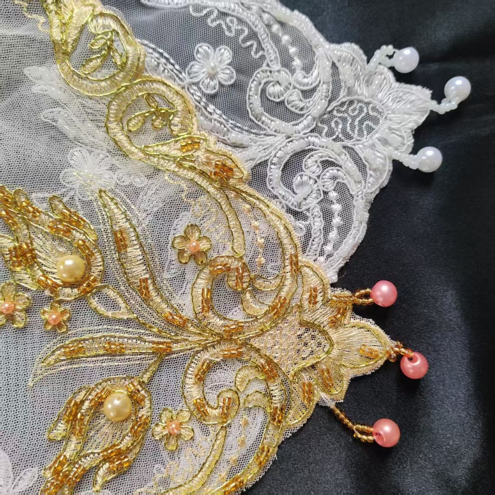 Gouden Rozen Borduurwerk Place - Embroidery Rose recensie en prijs